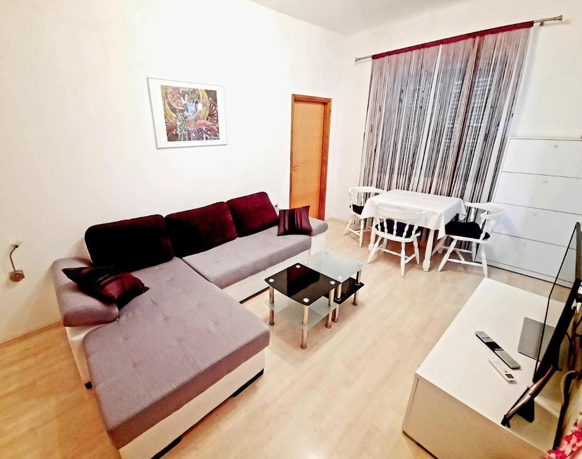 Apartment Ory Near The Center With Free Parking